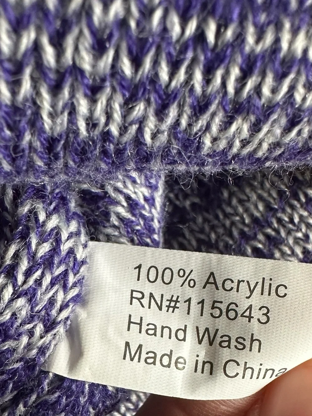 University of Washington Huskies Knit Pom Beanie Hat Gray And Purple EUC